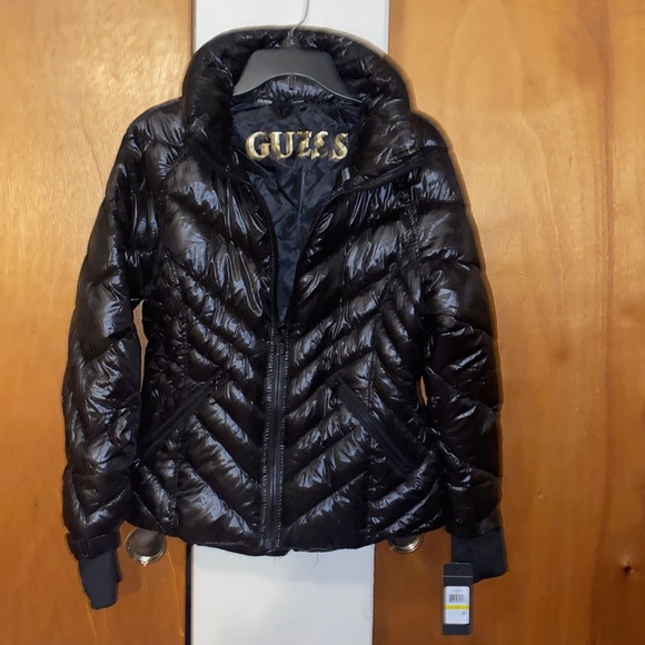 ♣️NWT Guess Winter Puffer Jacket - Picture 1 of 11